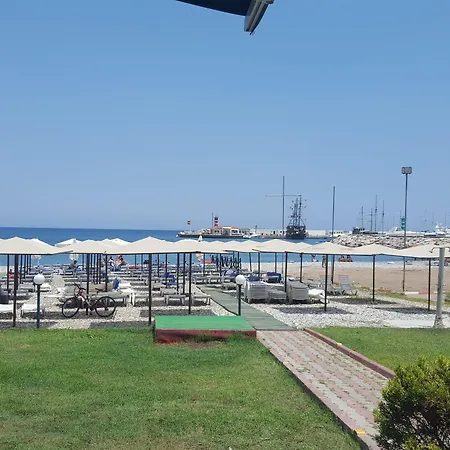 Tokay Szálloda Kemer