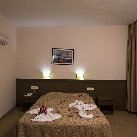Tokay Hotel 4*